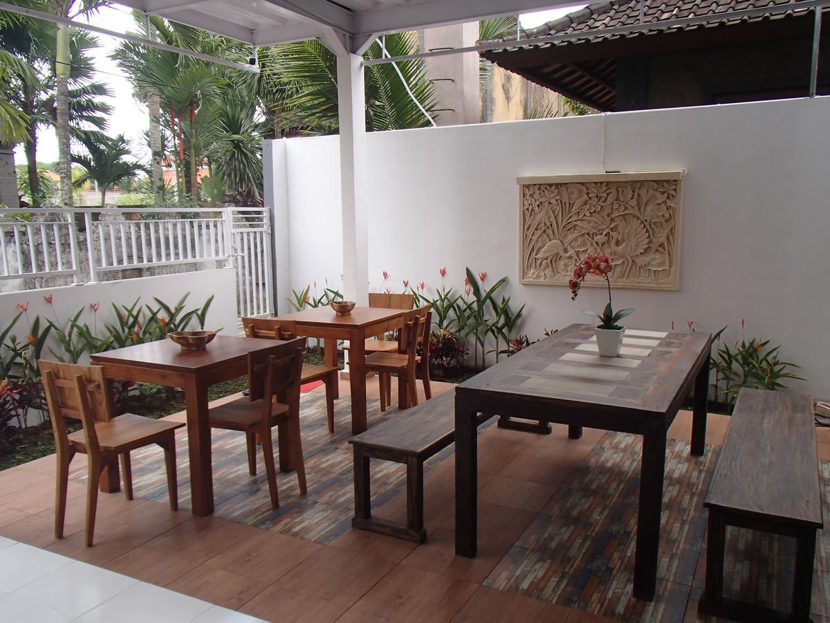 Askara Guest House & Hostel Ubud Buitenkant foto